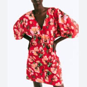 NWT H&M Floral Puff Sleeve Dress Size Medium